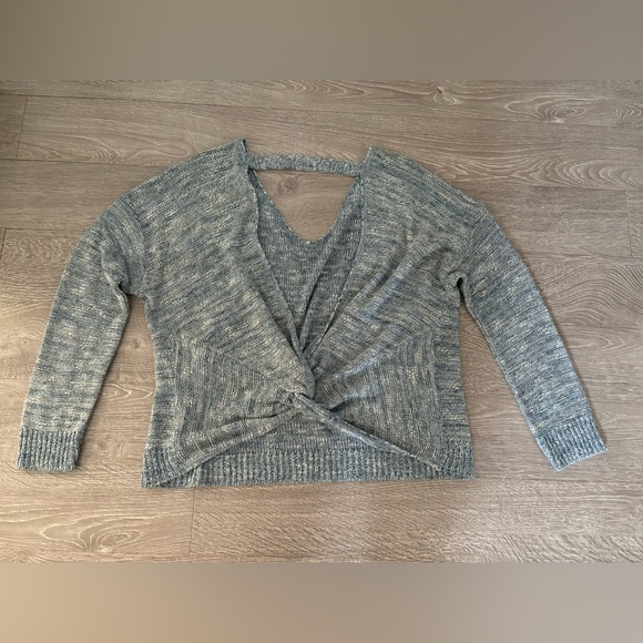 Blue knit low back sweater - Picture 3 of 5